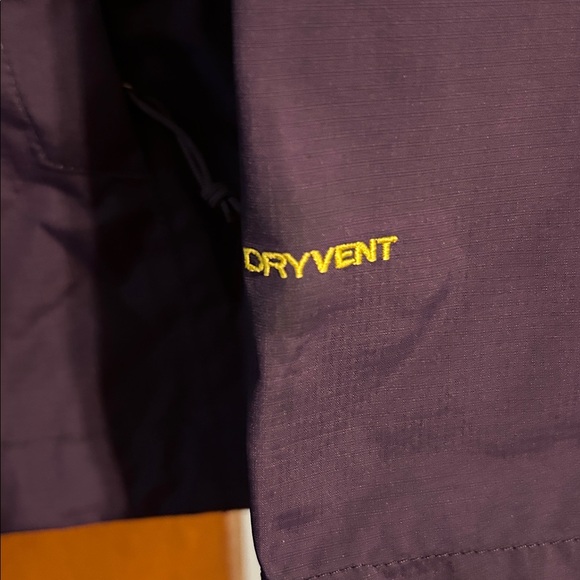The North Face Deep Purple Windbreaker - Picture 3 of 5